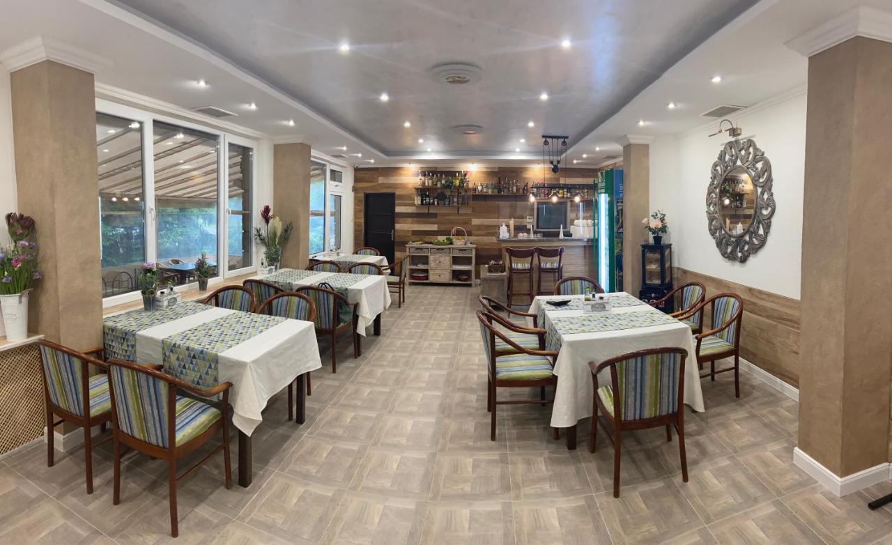 Apart Hotel Central Razgrad 외부 사진